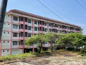 Rusunawa Giripeni Kulon Progo Mangkrak Sejak 2017 Kini Rusak Sana-Sini Rusunawa Giripeni Kulon Progo Mangkrak Sejak 2017 Kini Rusak Sana-Sini