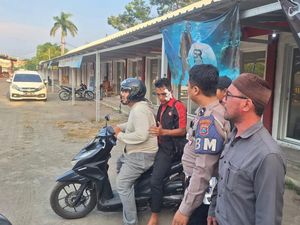 Polisi Kantongi Identitas Preman Pembacok Sopir Bus di Kota Pasuruan Polisi Kantongi Identitas Preman Pembacok Sopir Bus di Kota Pasuruan