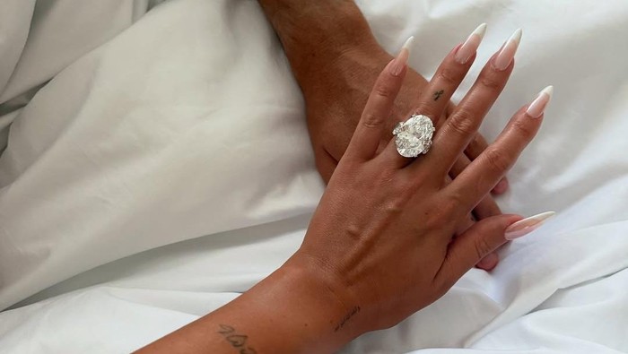 Cincin Tunangan Georgina Rodriguez dari Cristiano Ronaldo