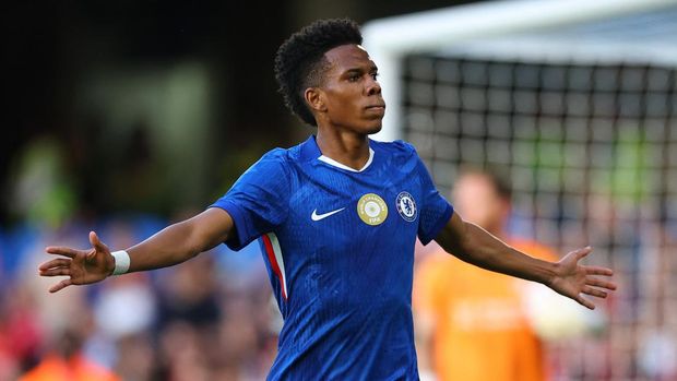 Soccer Football - Friendly - Chelsea v Bayer Leverkusen - Stamford Bridge, London, Britain - August 8, 2025 Chelsea's Estevao celebrates scoring their first goal Action Images via Reuters/Andrew Boyers