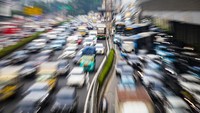 Ada Demo di Rasuna Said, Lalu Lintas Arah Menteng Macet