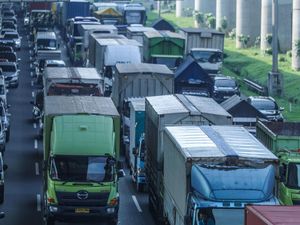 Titik-titik Kepadatan Lalin Tol Arah Jakarta Pagi Ini
