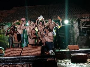 Gaharnya Otot Buruh Pabrik Genting di Majalengka