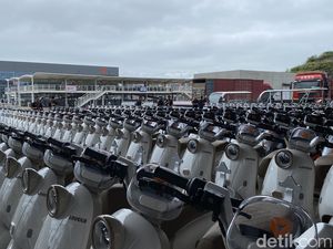 Berkunjung ke Pabrik Motor Listrik Nomor Satu di China Berkunjung ke Pabrik Motor Listrik Nomor Satu di China