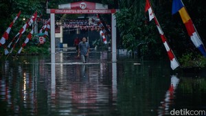 Penampakan Banjir di Rawalumbu Bekasi