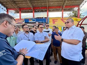 Andre Rosiade Ungkap Presiden Prabowo Akan Renovasi Stadion GOR Agus Salim Andre Rosiade Ungkap Presiden Prabowo Akan Renovasi Stadion GOR Agus Salim