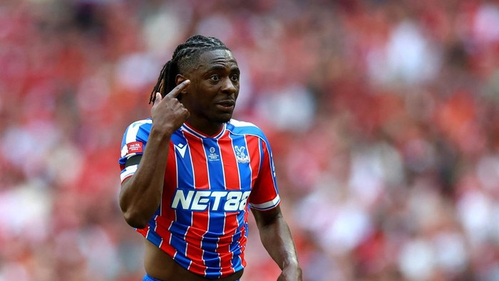 Soccer Football - FA Community Shield - Crystal Palace v Liverpool - Wembley Stadium, London, Britain - August 10, 2025 Crystal Palaces Eberechi Eze reacts Action Images via Reuters/Matthew Childs