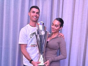 Istri Ronaldo Sindir Jorge Jesus, Cantumkan Kutipan Palsu Sir Alex