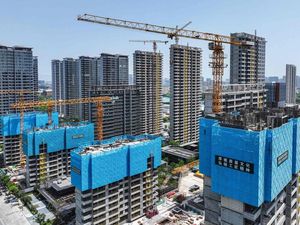 Korban Evergrande Cuma Bisa Pasrah, Tinggal di Apartemen Setengah Jadi Korban Evergrande Cuma Bisa Pasrah, Tinggal di Apartemen Setengah Jadi