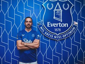 Rooney dan Gascoigne Alasan Jack Grealish Pilih Nomor 18 di Everton Rooney dan Gascoigne Alasan Jack Grealish Pilih Nomor 18 di Everton