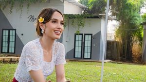 Begini Jadinya Jika Cinta Laura Ngulek Sambel Leunca