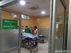 Pemotor Tewas Tertabrak Pikap di Simpang Empat Tugu Kartonyono Ngawi