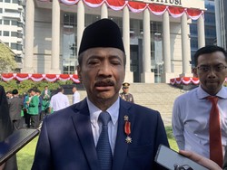 Ketua MK Ogah Komentari Revisi UU MK: Silakan Saja