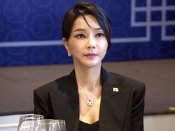Kim Keon Hee Ditangkap, Kalung Liontin Diduga Hasil Suap Rp 696 Juta Viral