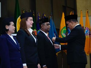 320 ASN NTT Terima Satyalancana Karya Satya dari Prabowo 320 ASN NTT Terima Satyalancana Karya Satya dari Prabowo