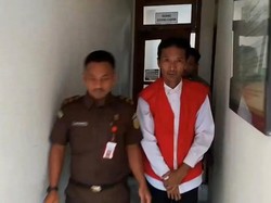 Satpam SMP di Kota Mojokerto Setubuhi Siswi Dituntut 12 Tahun Bui