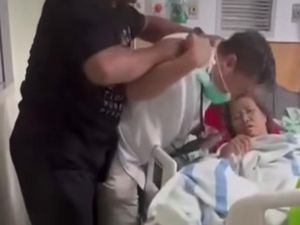 Dokter Dipaksa Lepas Masker di RSUD Sekayu, Ini Seruan Profesor Pulmonologi Dokter Dipaksa Lepas Masker di RSUD Sekayu, Ini Seruan Profesor Pulmonologi