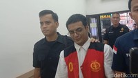 Hukuman Vadel Badjideh Diperberat Jadi 12 Tahun Penjara