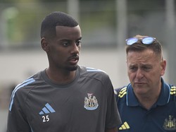 Domino Transfer 3 Klub Ini Bisa Muluskan Isak ke Liverpool