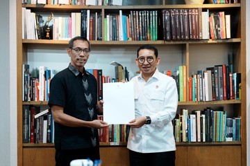 Gunung Padang: Tim Pemugaran Cagar Budaya Resmi Dibentuk!