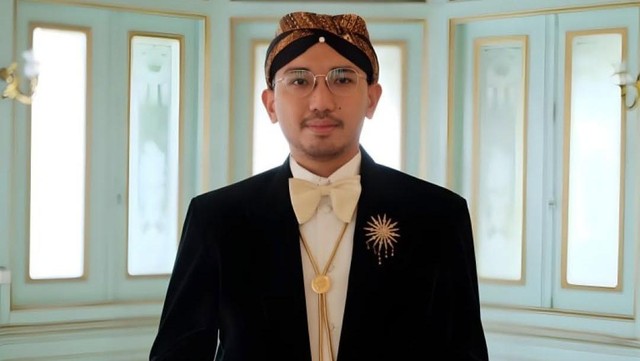 Highlight Dunia Hiburan InsertLive : Gusti Bhre Orang Terdekat Gibran Rakabuming Dicopot dari Komisaris PT KAI