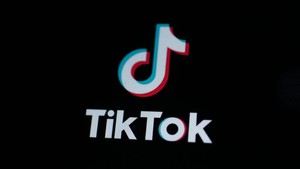 Lirik dan Chord Lagu Helikopter Turun ke Padang, Ternyata Judulnya IDOL-IDOL