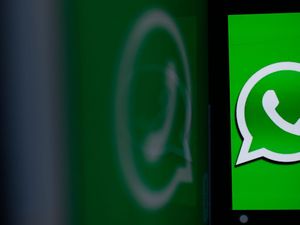 Beredar Pesan WhatsApp Dilarang Bawa Kendaraan di Bengkulu karena Ada Demo Beredar Pesan WhatsApp Dilarang Bawa Kendaraan di Bengkulu karena Ada Demo
