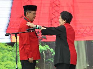 Hasto Kristiyanto Sekjen Lagi, Ini Struktur Lengkap Pengurus DPP PDIP Hasto Kristiyanto Sekjen Lagi, Ini Struktur Lengkap Pengurus DPP PDIP