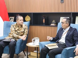 Mentrans dan Mendikti Saintek Audiensi Bahas Program Beasiswa Patriot