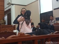 Nikita Mirzani Minta Tolong ke Pengasuh: Titip Arkana dan Azka Ya