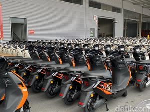 Gimana Caranya Motor Listrik Bisa Populer di Indonesia? Gimana Caranya Motor Listrik Bisa Populer di Indonesia?