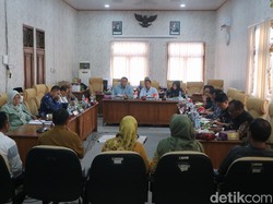 Sederet Pembahasan Pansus Pemakzulan Bupati Pati Sudewo