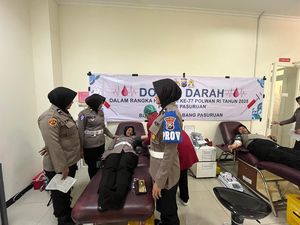 Sambut Hari Jadi ke-77, Puluhan Polwan di Polres Pasuruan Donor Darah