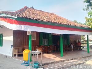 Melihat Rumah Djiaw Kie Siong, Tempat Diculiknya Sukarno-Hatta di Karawang Melihat Rumah Djiaw Kie Siong, Tempat Diculiknya Sukarno-Hatta di Karawang