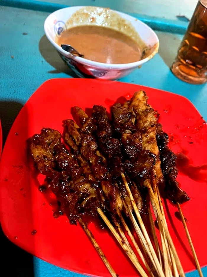 sate ayam pak jangkung