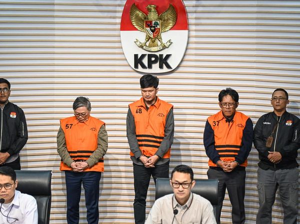 Tampang 3 Tersangka Kasus Suap Pengelolaan Kawasan Hutan
