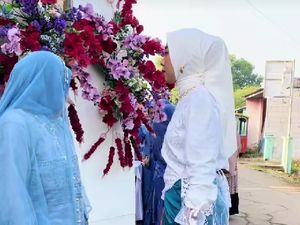 Viral Pria Telat 1,5 Jam Saat Akad, Reaksi Ortu Pengantin Jadi Sorotan Viral Pria Telat 1,5 Jam Saat Akad, Reaksi Ortu Pengantin Jadi Sorotan