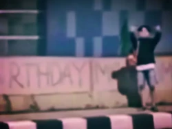 Demi Surprise Ultah Pacar, Pria di Bekasi Coret-coret Flyover