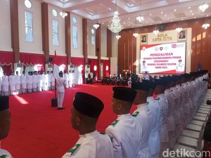 Gubernur Sulsel Kukuhkan 73 Anggota Paskibraka untuk Upacara HUT Ke-80 RI