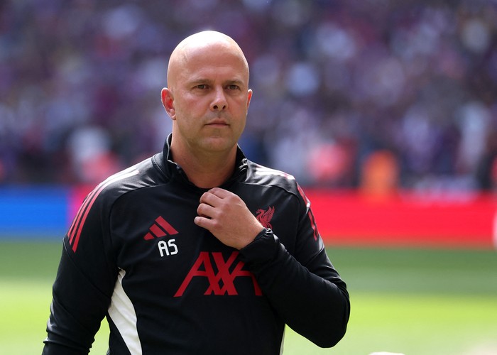 Soccer Football - FA Community Shield - Crystal Palace v Liverpool - Wembley Stadium, London, Britain - August 10, 2025 Liverpool manager Arne Slot before the match REUTERS/Toby Melville
