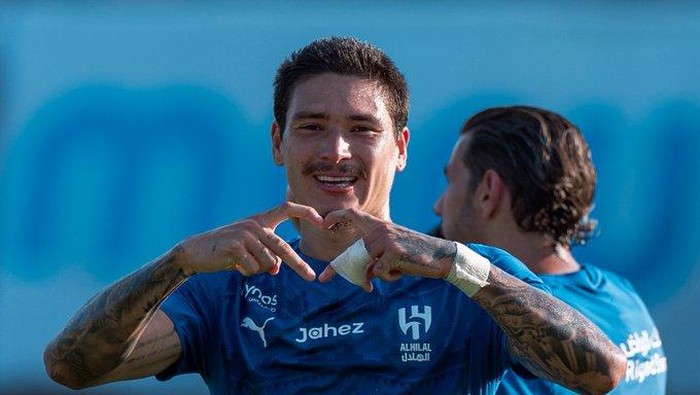 darwin nunez,al hilal,laga pramusim,laga persahabatan