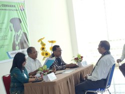 Daftar Jadi Calon Rektor Undana, Melkisedek Taneo Dikawal Dosen-Mahasiswa