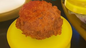 Video: Baru di Blok M! Donat Crispy Rasa Matcha hingga Opor Ayam
