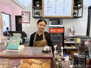 Cerita Mahasiswa Jogja Kerja Sampingan Jadi Barista, Isi Waktu-Tambahan Cuan