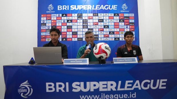 Pelatih Malut United Hendri Susilo.