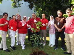ASN dan BUMD Bogor Kompak Tanam Pohon demi Penghijauan