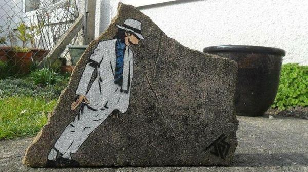 Deretan Street Art Keren yang Menyatu dengan Lingkungan