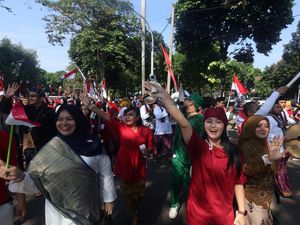 Warna-Warni Pawai ASN di Cibinong, Rayakan 80 Tahun Indonesia Merdeka