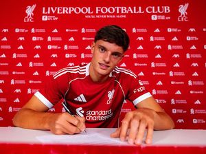 Liverpool Umumkan Kedatangan Giovanni Leoni