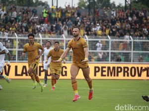 Bhayangkara FC Vs PSM Makassar, Skor Imbang 1-1 Bhayangkara FC Vs PSM Makassar, Skor Imbang 1-1